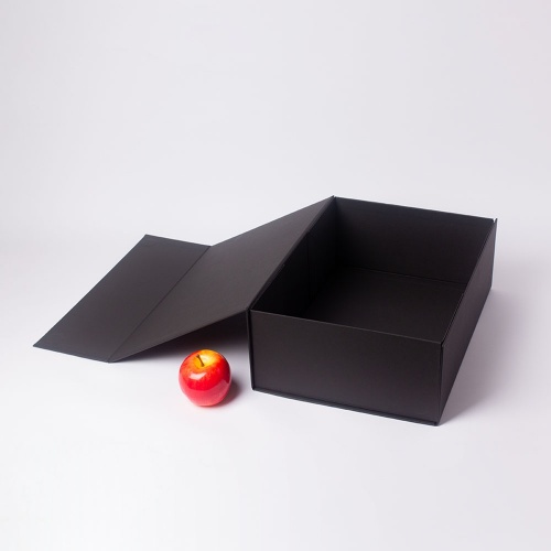 Коробка самосборная на магнитах 39х13х28, черный, дизайнерская бумага