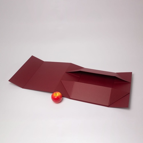 Коробка самосборная на магнитах 39х13х28, бордо, дизайнерская бумага
