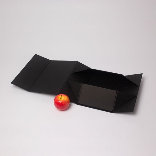 Коробка самосборная на магнитах 30х10х18, чёрный, дизайнерская бумага