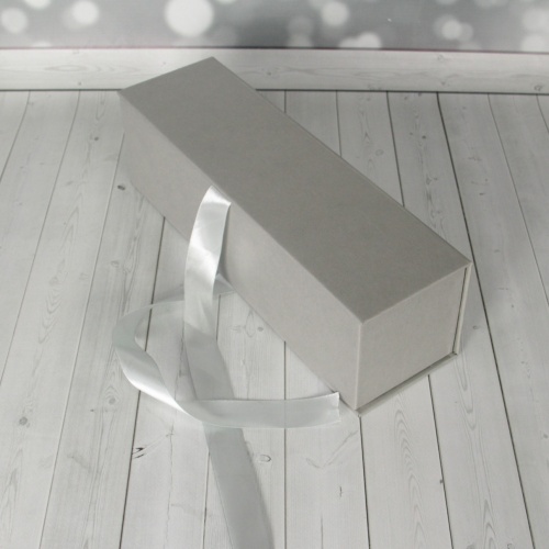 Коробка с откидной крышкой 9х33х9, серый, дизайнерская бумага, лента атласная