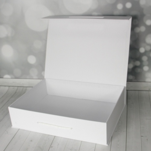 Подарочные коробки с вашим дизайном и логотипом