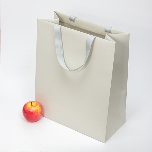 Пакеты бумажные 33х40х16см, цвет - бежевый, материал - картон, ламинация - матовая, ручки - лента репсовая, фото 4