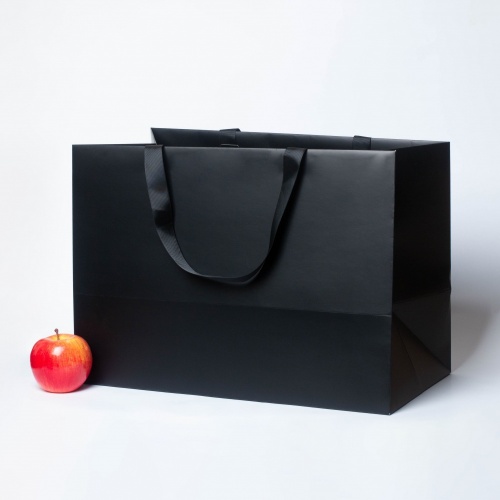 Пакеты бумажные 45х32х24см, цвет - черный, материал - картон, ламинация - матовая, ручки - лента репсовая, фото 2