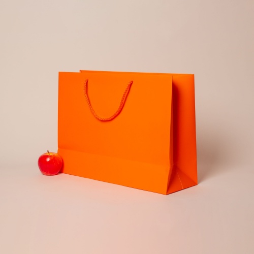 Пакеты бумажные 47х34х16см, цвет - оранжевый, материал - мелованная бумага, ламинация - матовая, ручки - лента репсовая, фото 3