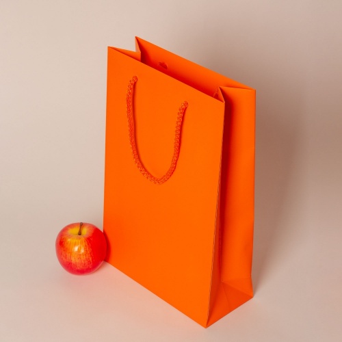 Пакеты бумажные 23х36х10см, цвет - оранжевый, материал - мелованная бумага, ламинация - матовая, ручки - лента репсовая, фото 4