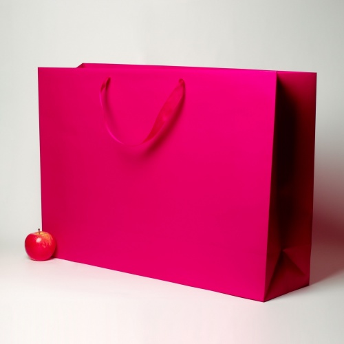 Пакеты бумажные 70х50х20см, цвет - пурпурный, материал - мелованная бумага, ламинация - матовая, ручки - лента репсовая, фото 2