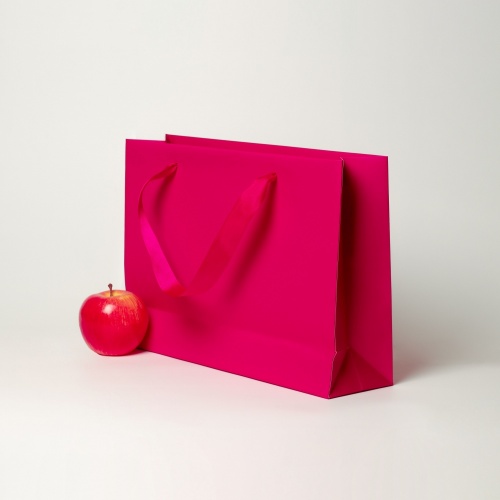 Пакеты бумажные 35х25х10см, цвет - пурпурный, материал - мелованная бумага, ламинация - матовая, ручки - лента репсовая, фото 3