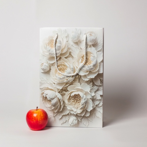 Пакеты бумажные 23х36х10см, цвет - белый, материал - мелованная бумага, ламинация - матовая, ручки - лента репсовая, фото 1 (вид спереди)