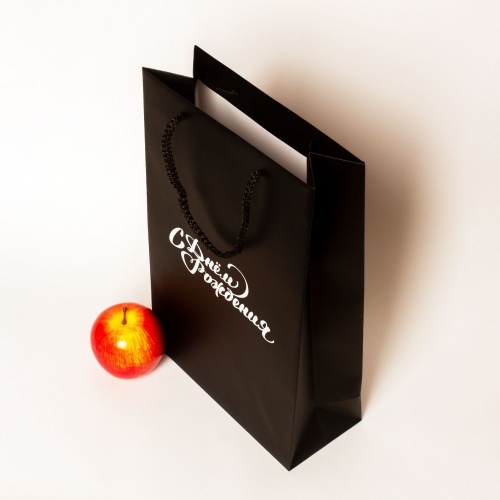 Пакеты бумажные 23х36х10см, цвет - черный, материал - мелованная бумага, ламинация - матовая, ручки - шнур, фото 4