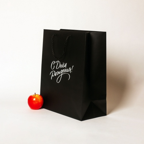 Пакеты бумажные 33х40х16см, цвет - черный, материал - мелованная бумага, ламинация - матовая, ручки - шнур, фото 2